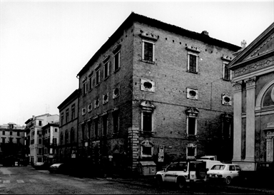Palazzo Baldeschi-Balleani